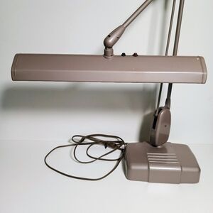 Mid Century 1950s Dazor Lamp Mcm Industrial Articulating Floating Desk Lamp